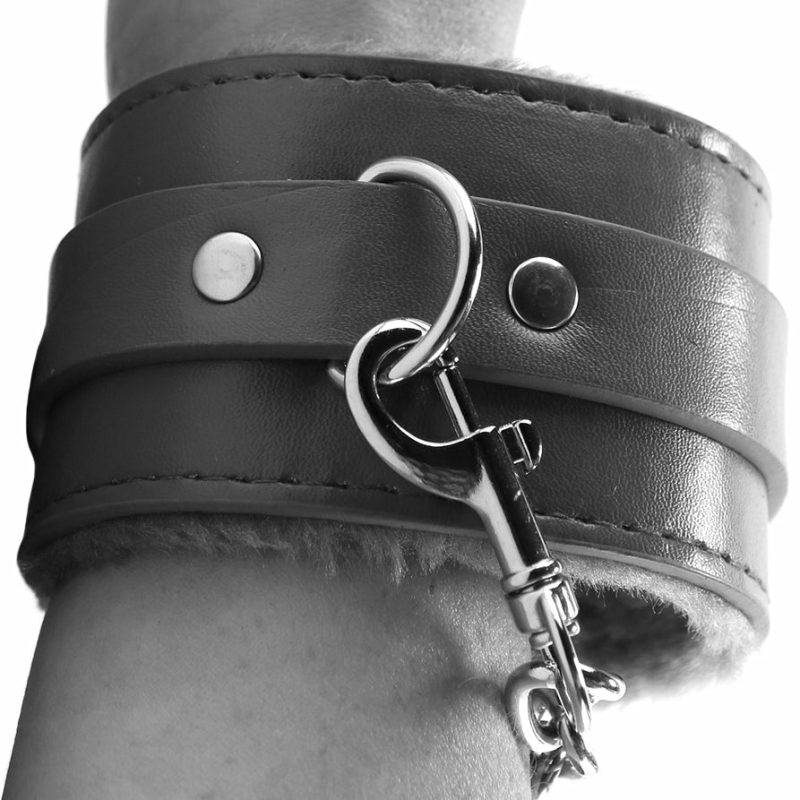 Bondage | Black & White Plush Ankle Cuffs Bondage Bondage